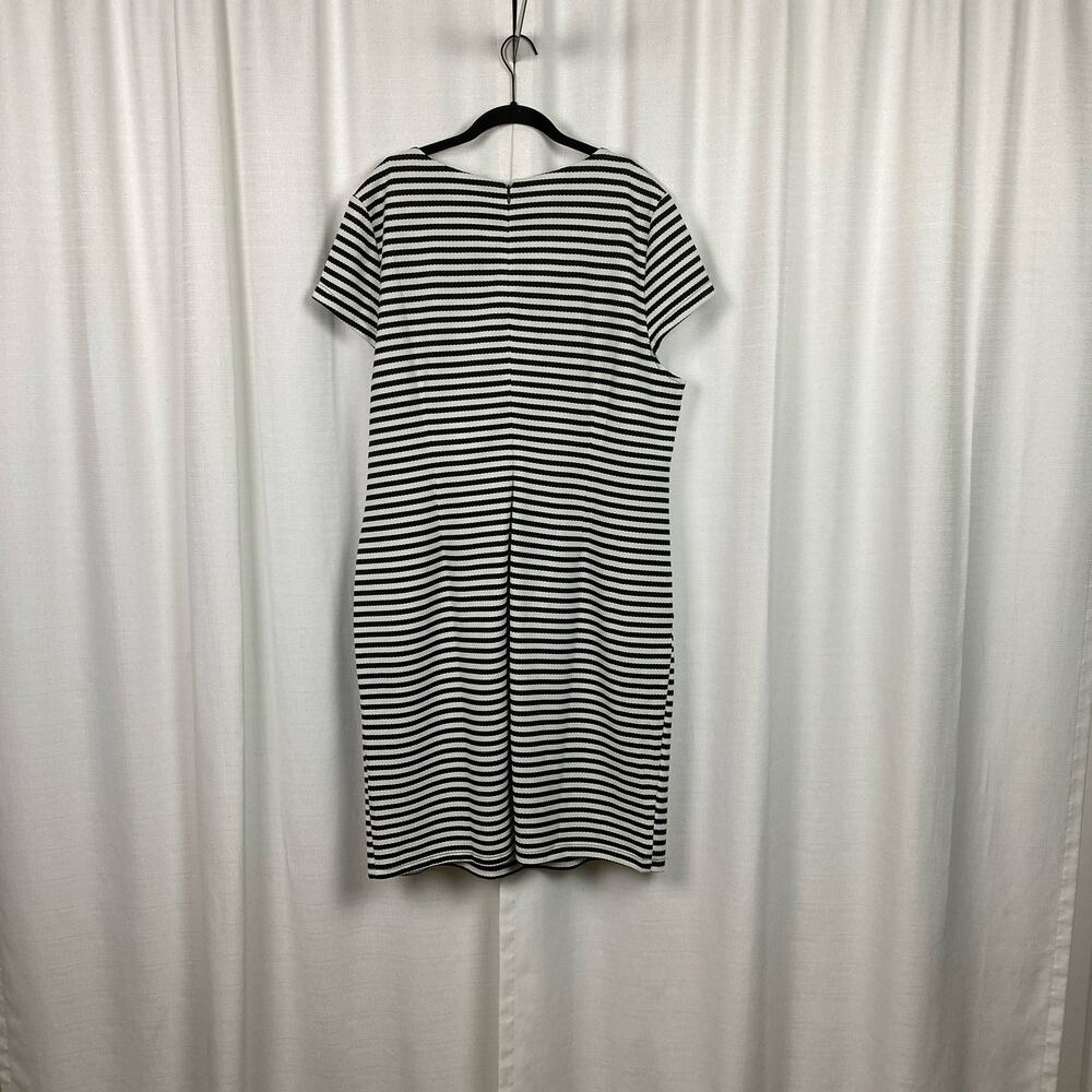 Eloquii Black&White Stripe Cap Sleeve Sheath Midi Dress Sz.22W - Picture 6 of 13